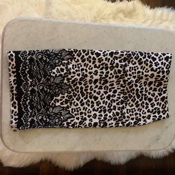 Leopard Print Skirt - Picture 6 of 6